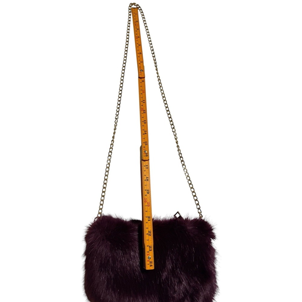 Charming Charlie Faux Fur Crossbody Bag Plum Burgundy Gold Chain Small Purse - Picture 3 of 5